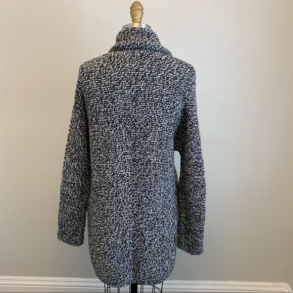 Gap Chunky Shawl Collar Cardigan Sweater - Picture 4 of 9